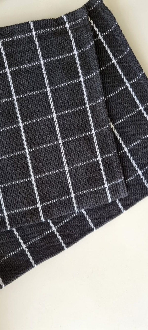 kit de jogo americano xadrez preto e branco 2 lugares + caminho de mesa (1)