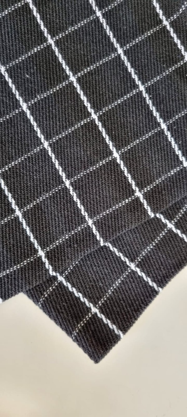 kit de jogo americano xadrez preto e branco 2 lugares + caminho de mesa (2)