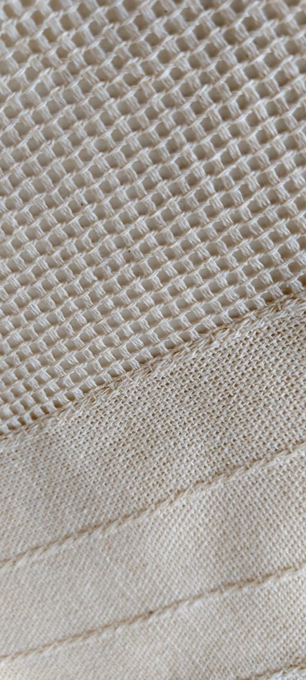 Toalha de mesa 6 lugares retangular cru vazada tecida no tear mineiro (2)