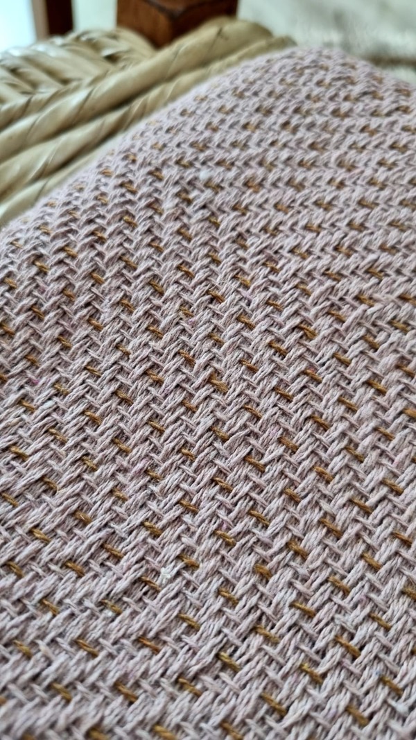 Manta rosa e caramelo pontilhada 1,2×1,8 algodão tecida no tear mineiro (3)