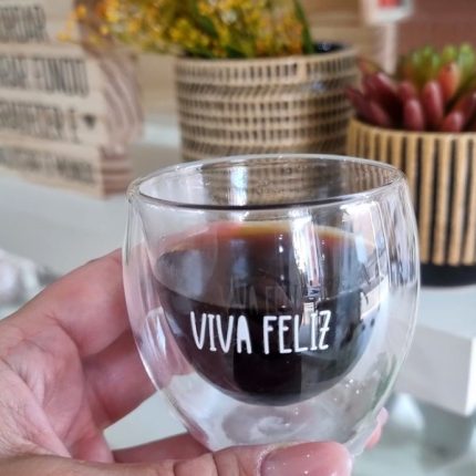Xícara parede dupla P Viva Feliz de vidro - 80ML