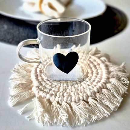 Xícara preta de vidro coração preta