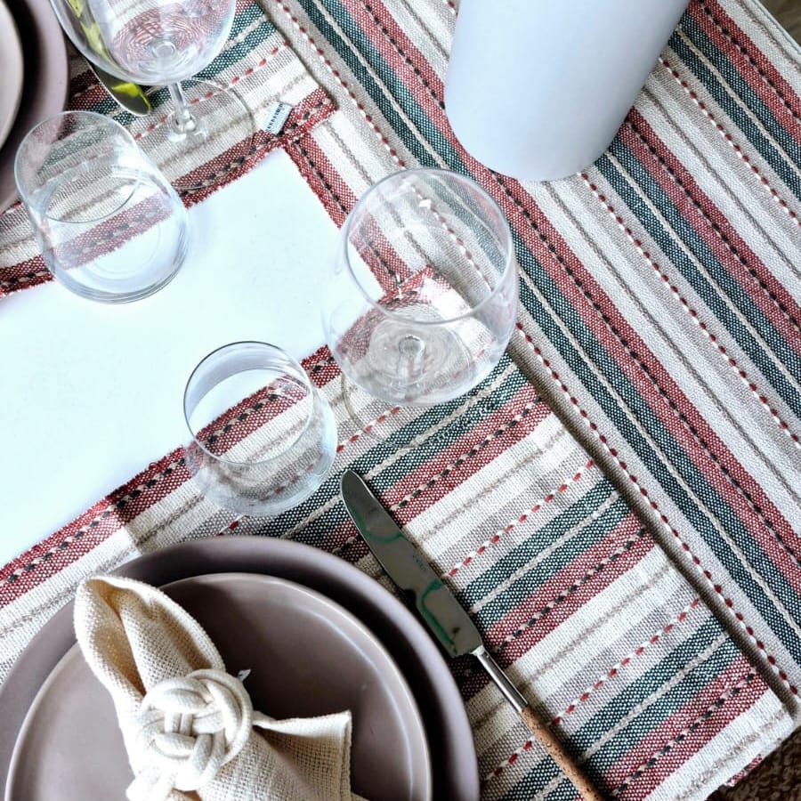 b6e31592-6664-414a-b535-334e3c3a13c5