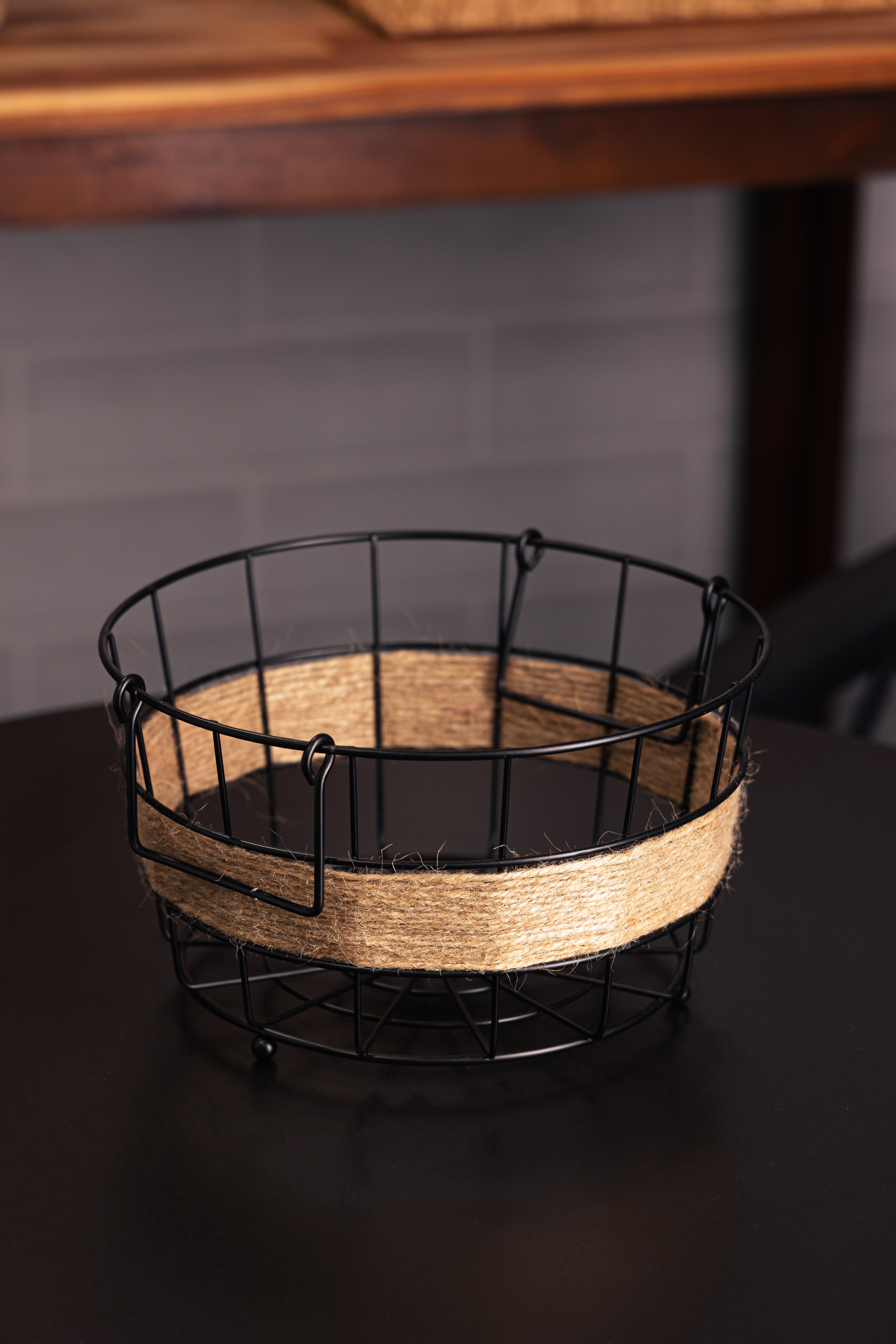 Cesto Organizador de Metal e Juta Estilo Rústico Industrial Cesto Organizador de Metal e Juta Estilo Rústico Industrial