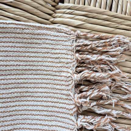 Manta grande para sofá bege caramelo listrada  de algodão para proteção lavável 2,5x2,2